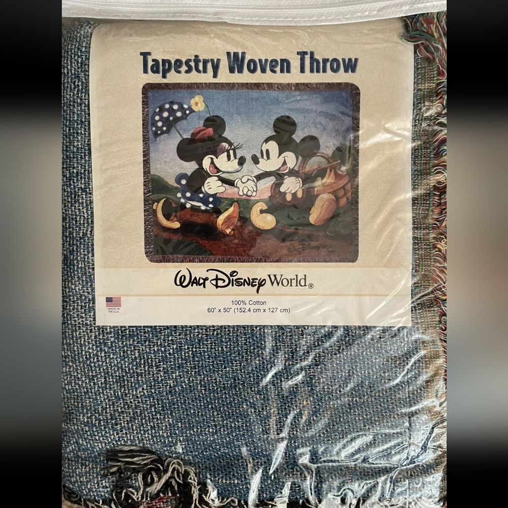 Walt Disney World Woven Tapestry Throw Blanket 60 x 50 Mickey & Minnie